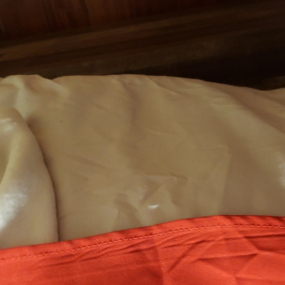 Red A lined dress - Picture 8 of 16